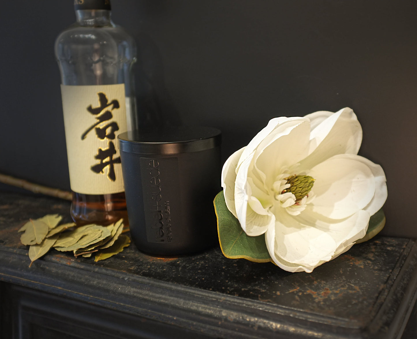 quartier - rebel + suede | handcrafted candles | luxury candles